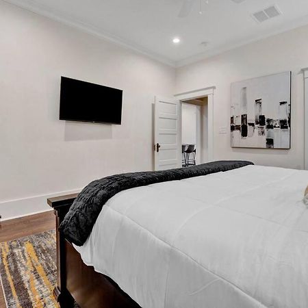 ממפיס The Victorian - Elegant 3Br Home Near Overton מראה חיצוני תמונה