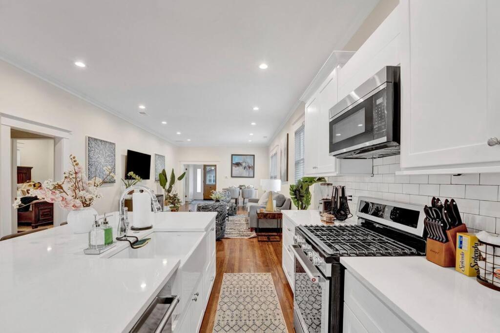 ממפיס The Victorian - Elegant 3Br Home Near Overton מראה חיצוני תמונה