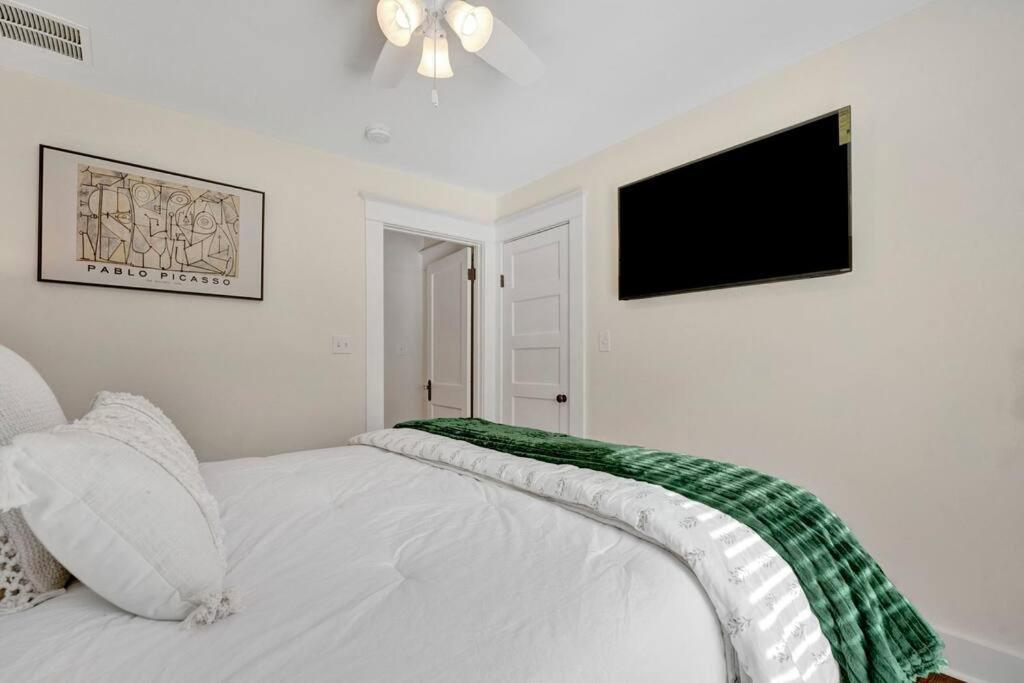 ממפיס The Victorian - Elegant 3Br Home Near Overton מראה חיצוני תמונה