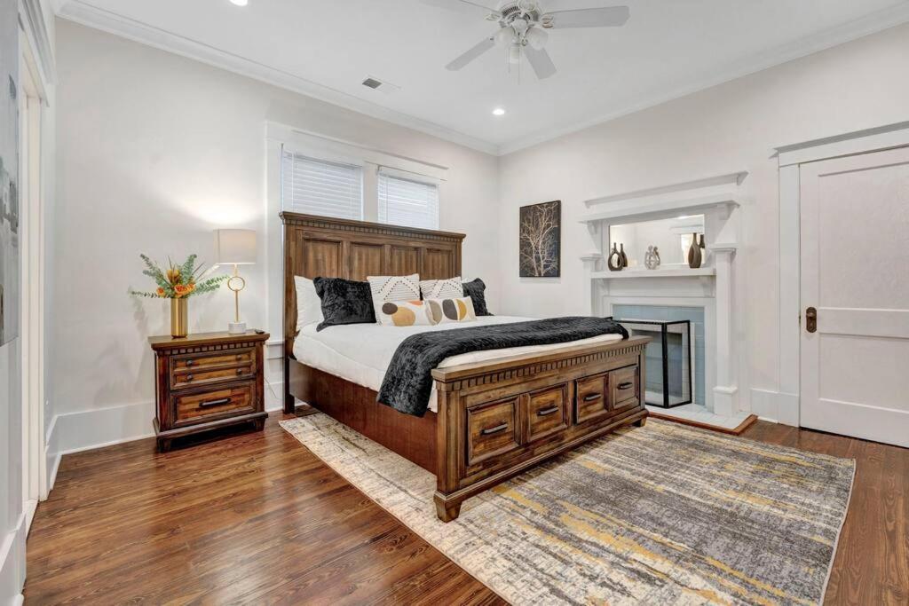 ממפיס The Victorian - Elegant 3Br Home Near Overton מראה חיצוני תמונה