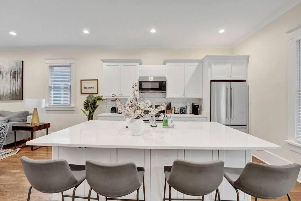 ממפיס The Victorian - Elegant 3Br Home Near Overton מראה חיצוני תמונה